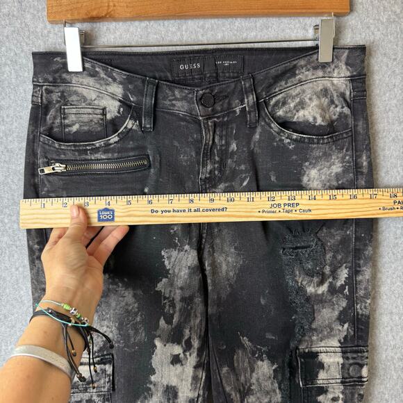 Guess Cargo Jeans Women’s 29 Thrashed Emo Punk Biker Stretch Ankle Zippers - Picture 15 of 16